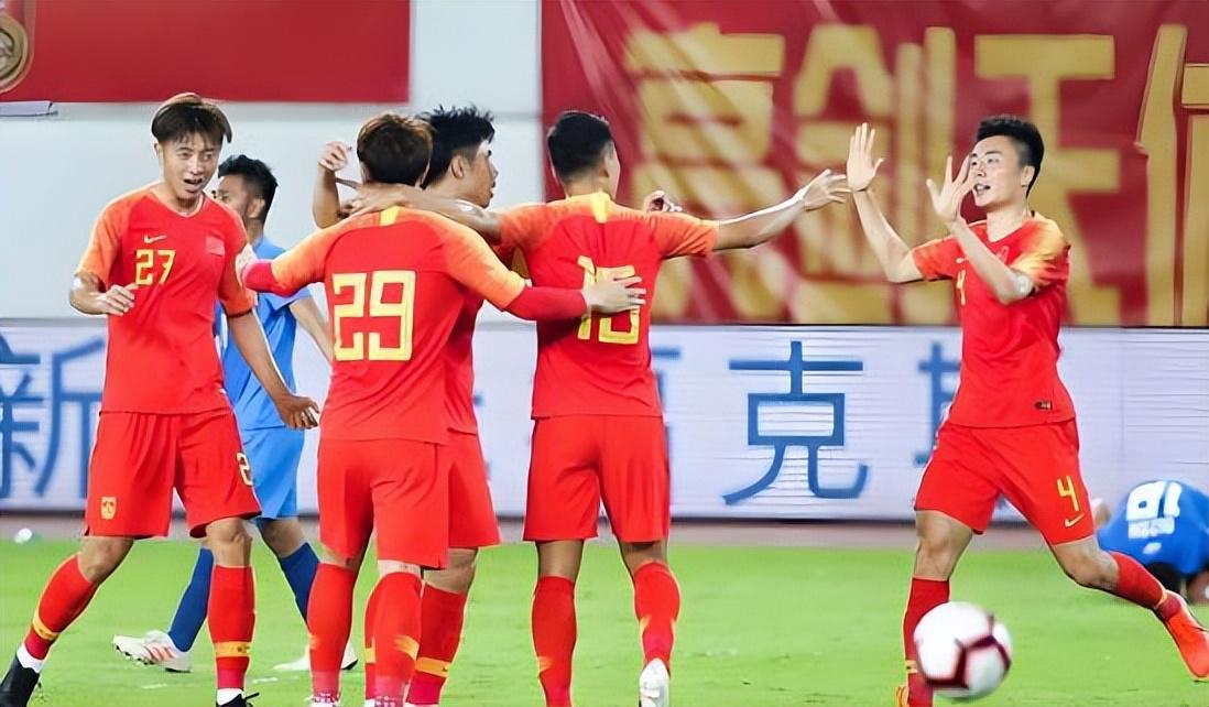 开云体育-中国女足亚洲杯开门红，王霜进球后为何掩面，本人赛后给出答案